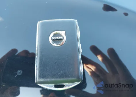 2018 Volvo Xc90 T6 Inscription из США, поврежденный, VIN YV4A22PL1J1329275